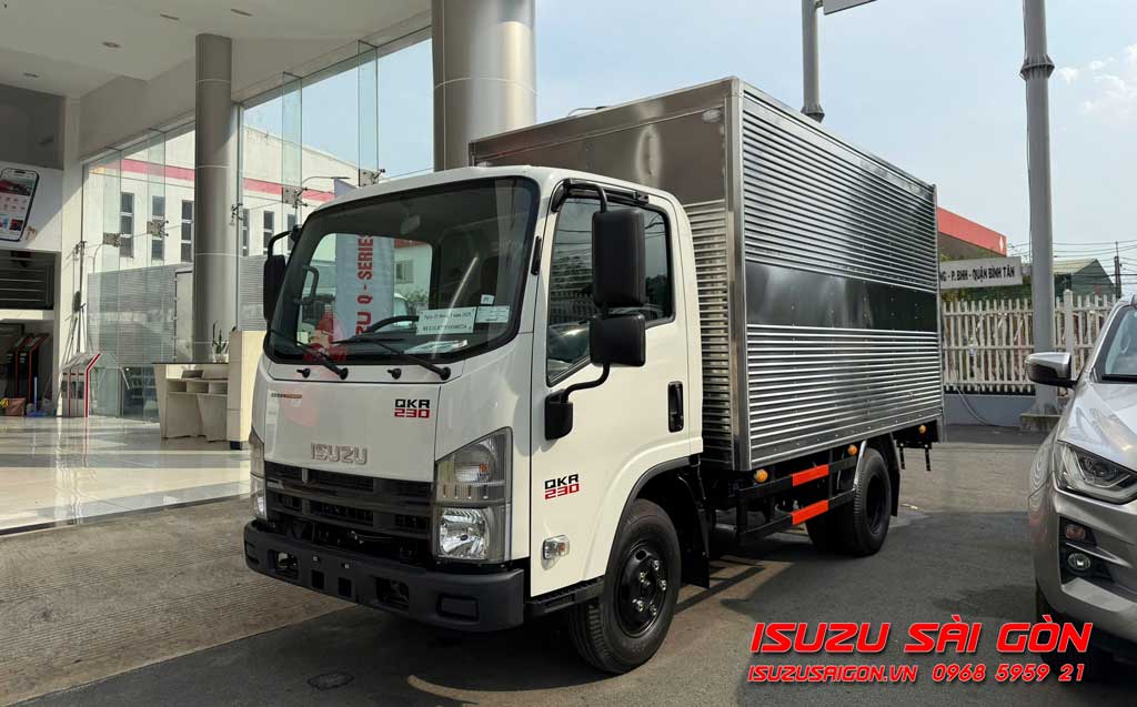 gia xe tải isuzu mới nhất hiện nay